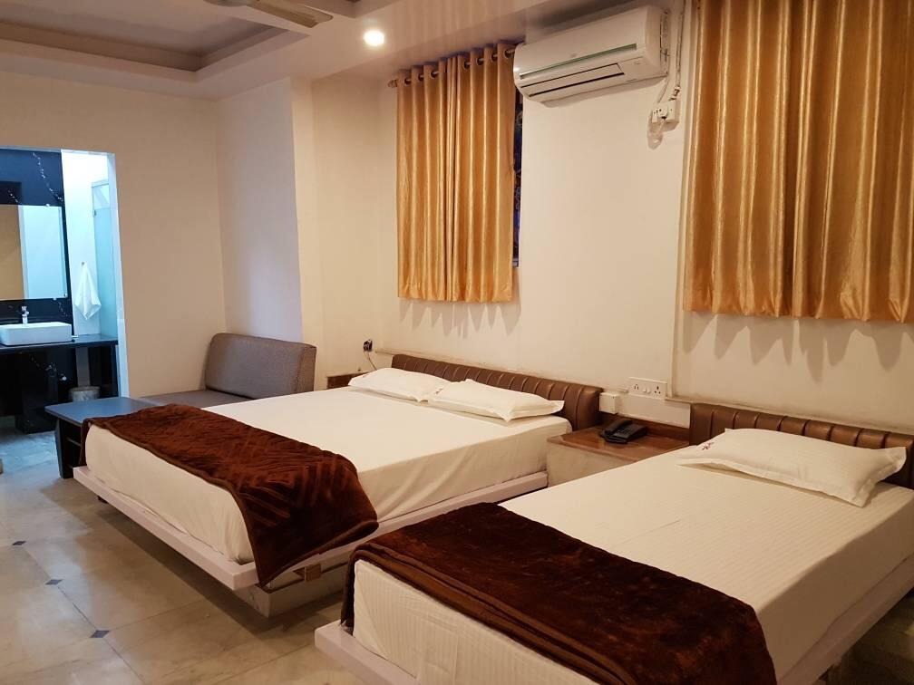 1/1 Park Street Hotel Калькутта Экстерьер фото